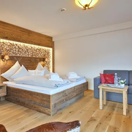 Waldschlossl Hotel 4*