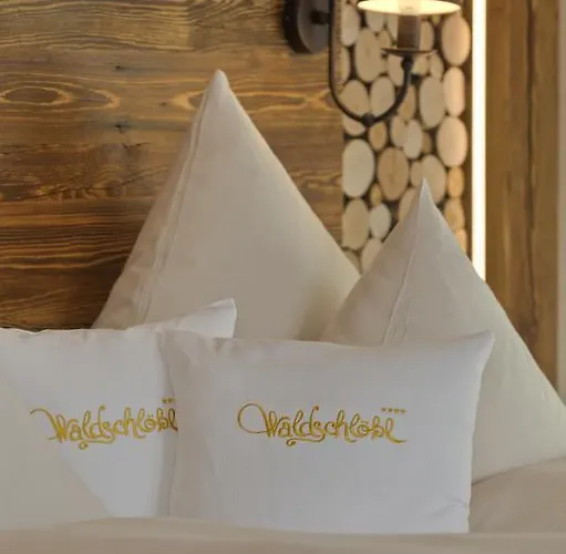 Waldschl\u00f6ssl Hotel Neukirchen beim Heiligen Blut